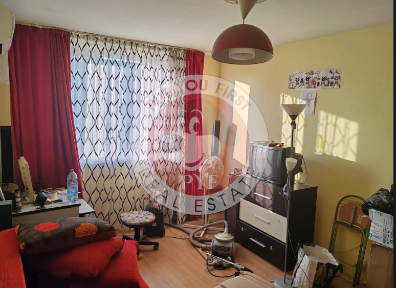 Apusului, apartament 3 camere, 45 mp, semidecomandat, B8573.